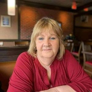 Meet your Posher, Brenda